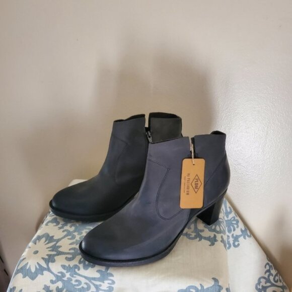 Palladium Leather Booties Size 10 NEW - Picture 4 of 9